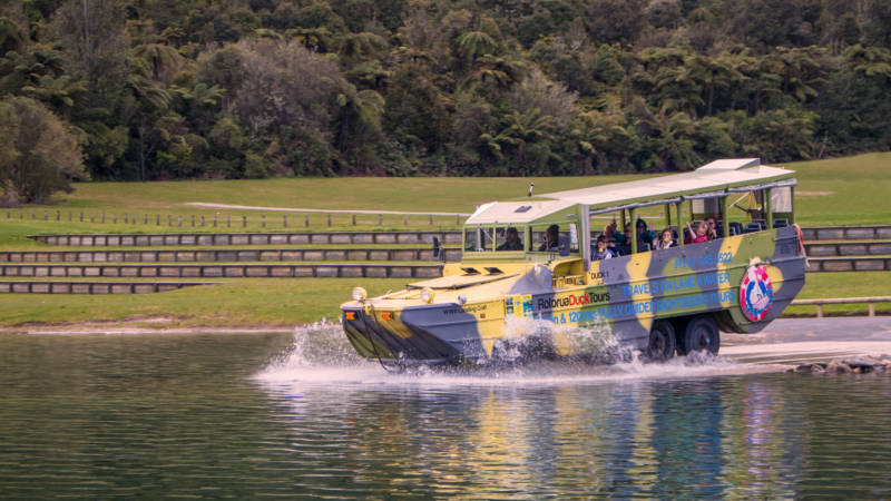 Jump on our genuine WWII amphibious Duck and discover the beautiful scenery of the Rotorua Lakes district on this fully guided tour!